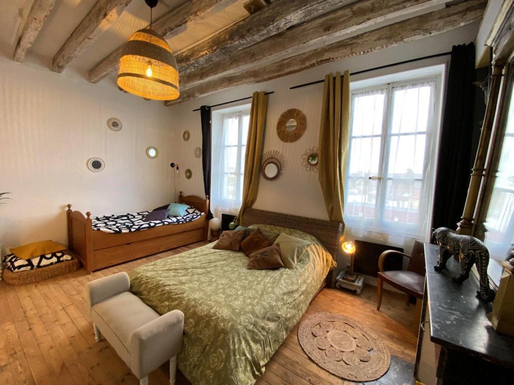 Les Petites Mirabelles Bed & Breakfast Ноайе-сюр-Шер Екстериор снимка