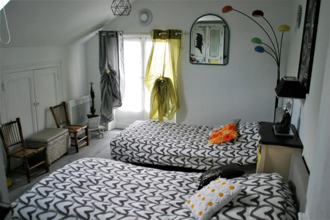 Les Petites Mirabelles Bed & Breakfast Ноайе-сюр-Шер Екстериор снимка